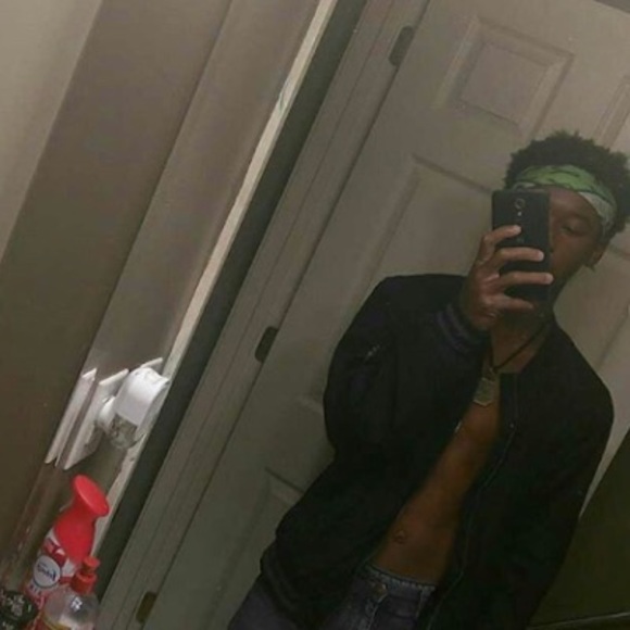 Meet your Posher, Moodgaming - Picture 1 of 1